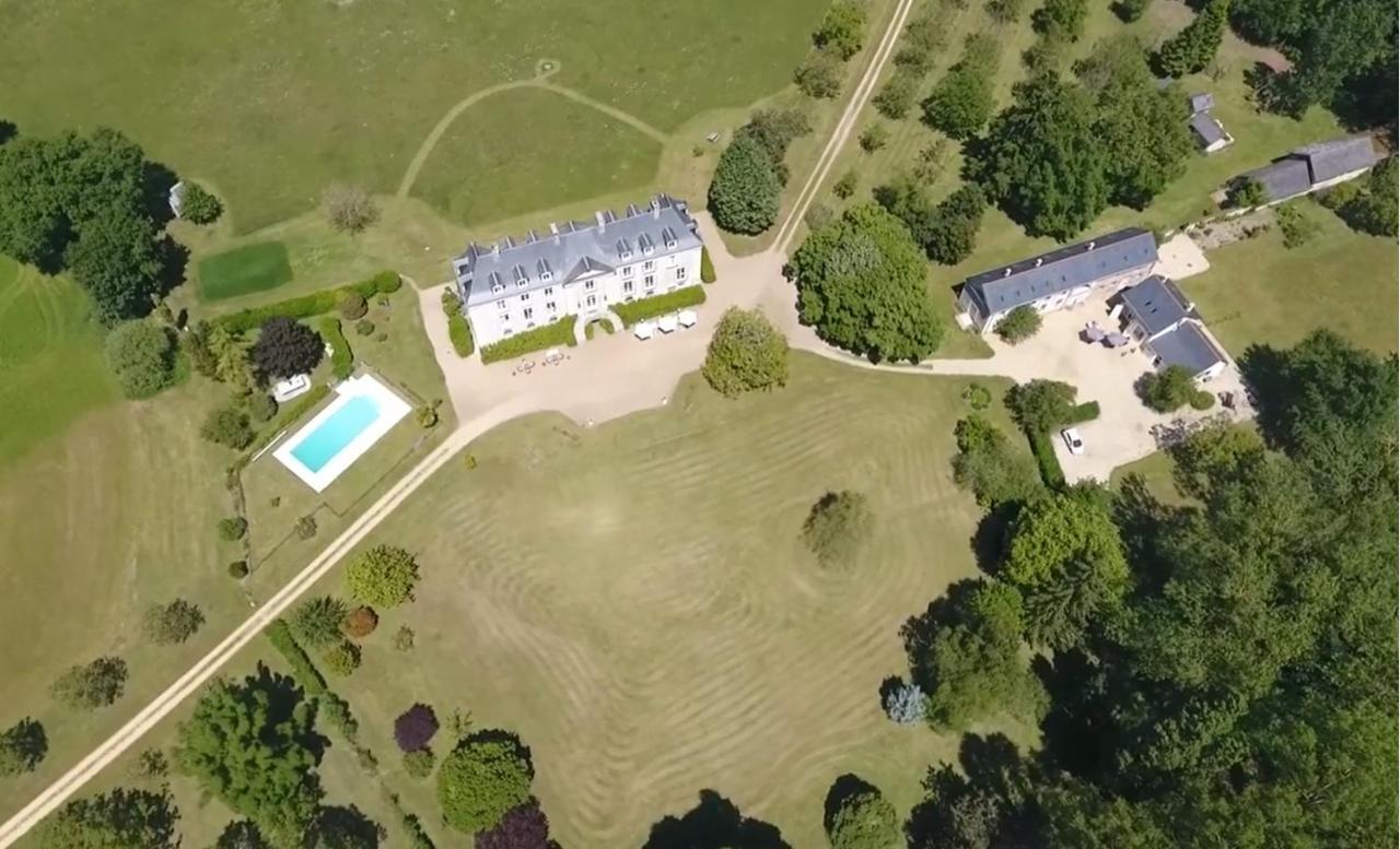 Chateau La Mothaye - Self Catering Apartments With Pool In The Loire Valley Les Bois-d'Anjou 外观 照片